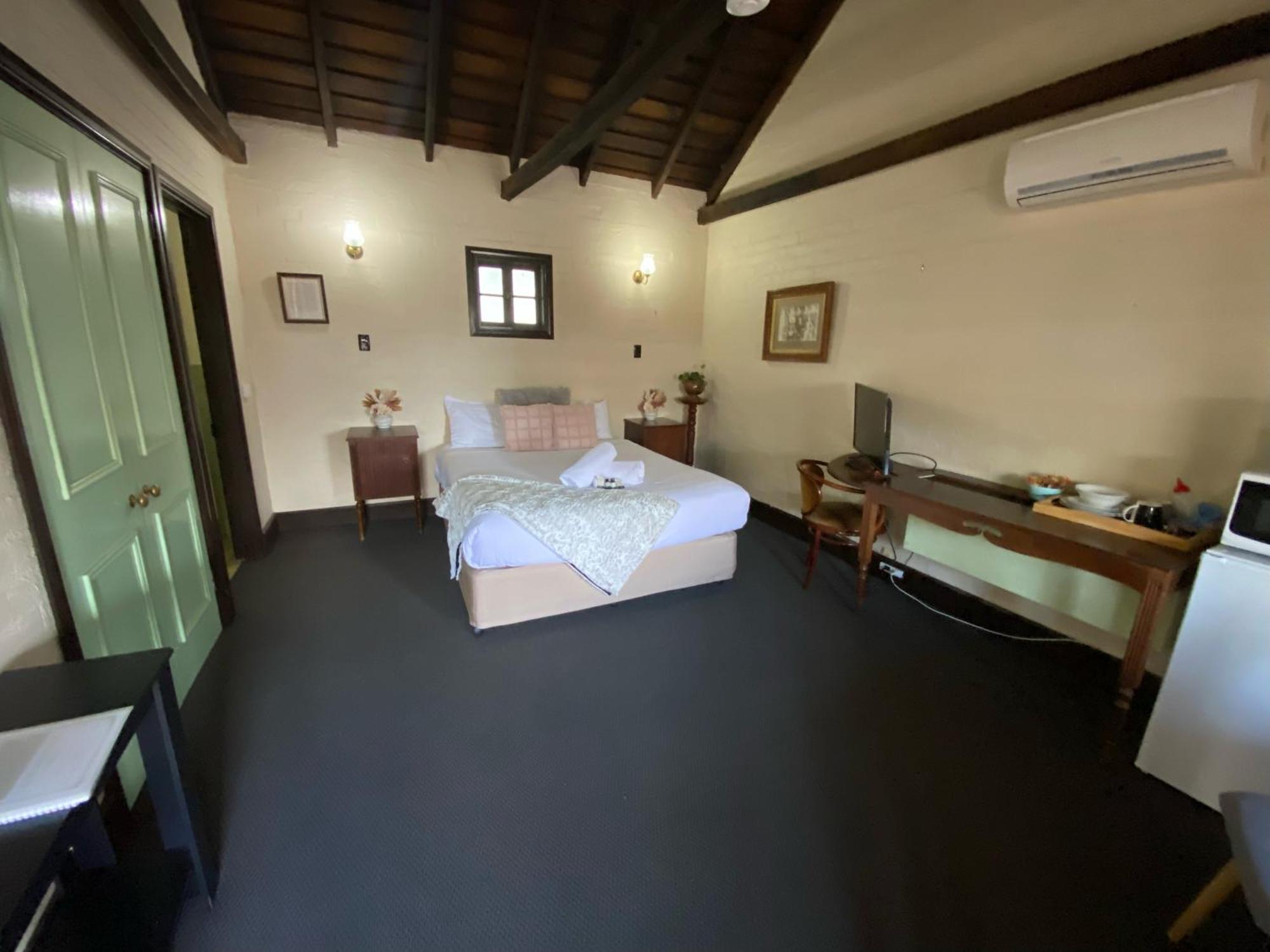 Отель Settlers House Йорк Экстерьер фото